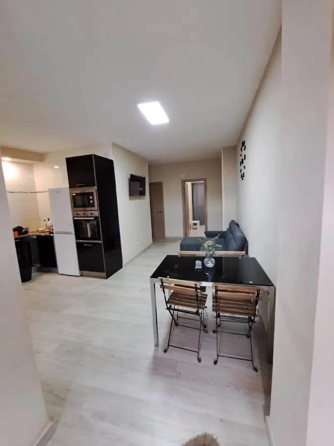 Meridiana Sant Andreu 4 Bedrooms Barcelona Spanyolország