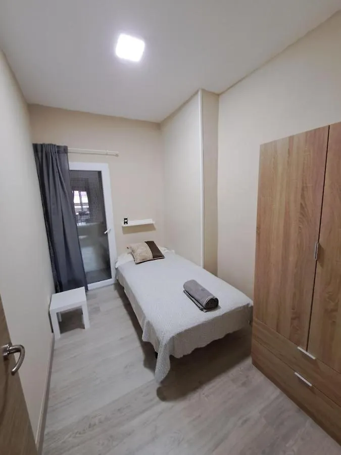 Apartment Meridiana Sant Andreu 4 Bedrooms Barcelona